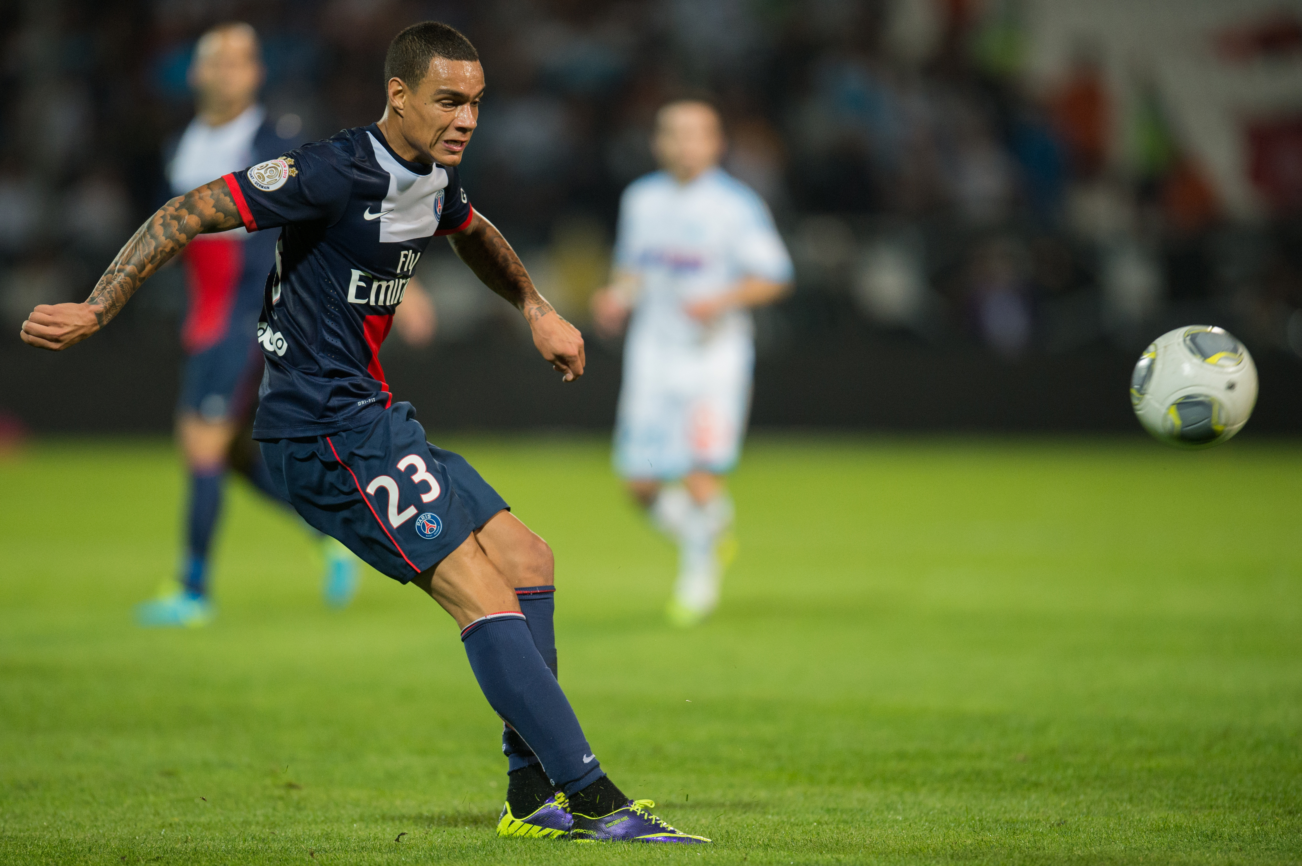 Roma - Van der Wiel.jpg